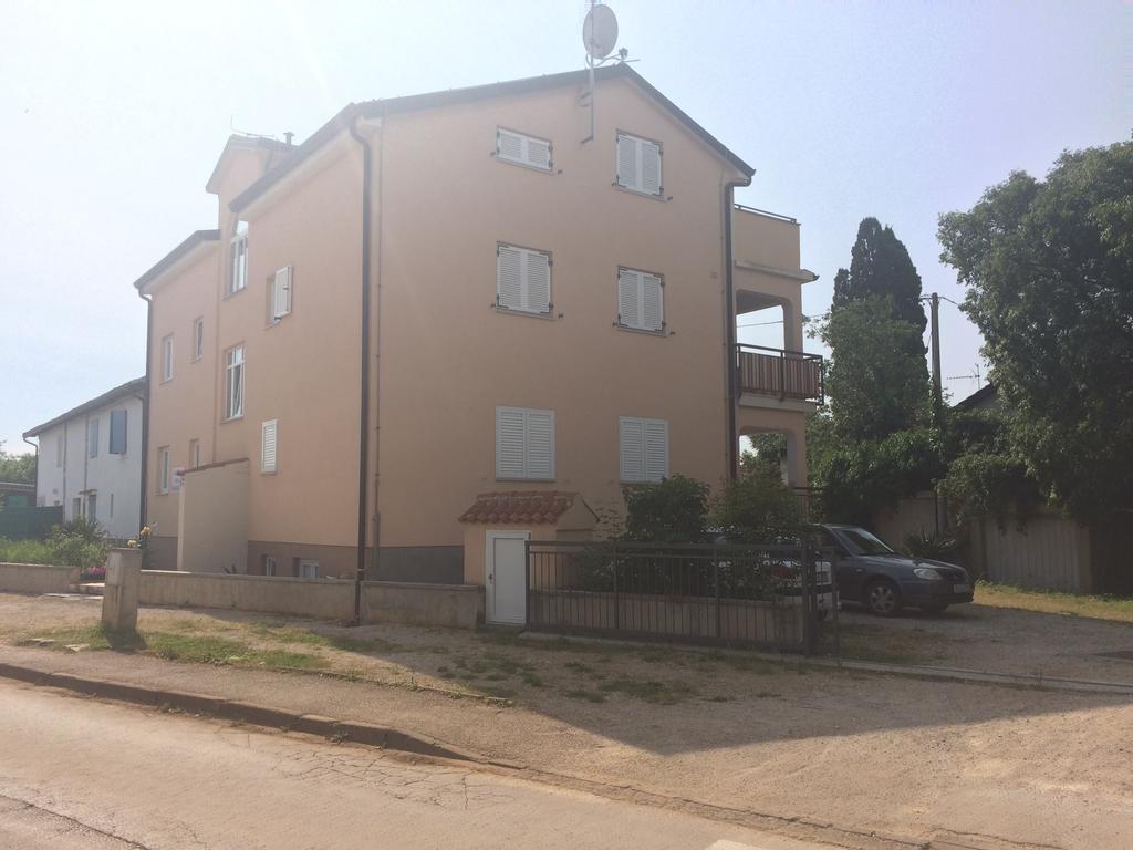 Kvajera Apartment Poreč Extérieur photo