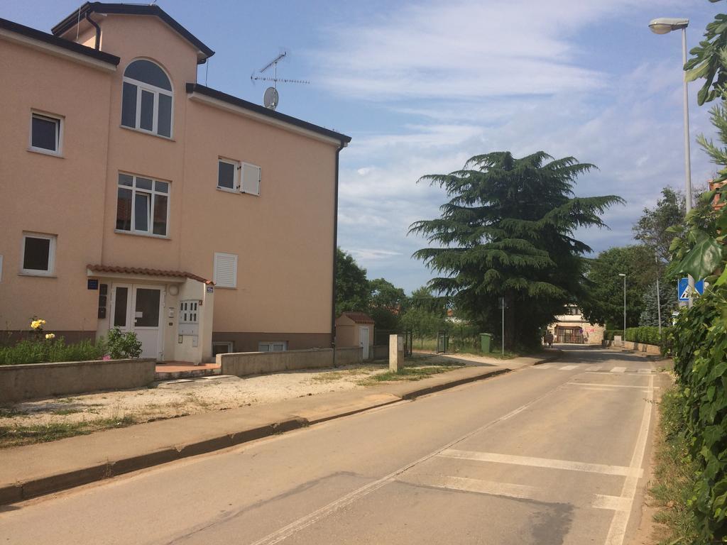 Kvajera Apartment Poreč Extérieur photo